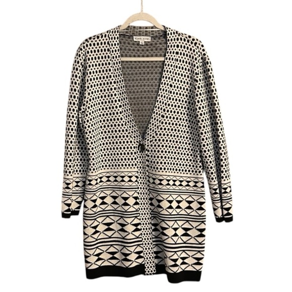 Black Rivet Oversized Long Cardigan Geometric Shapes Black and White - Picture 1 of 6